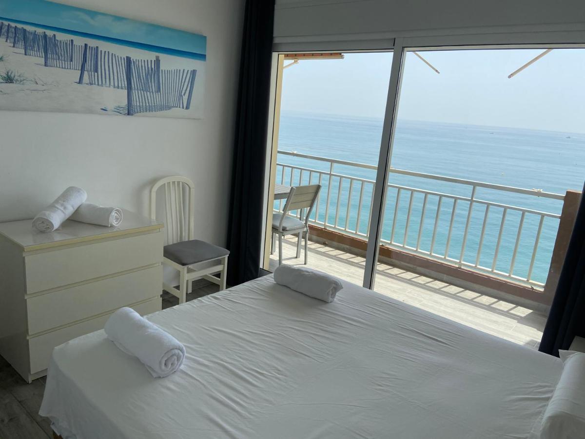 Mediterranean Suite First Line Beach Costa Del Sol Fuengirola Bagian luar foto